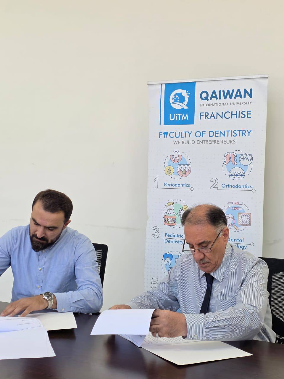 Faculty of Dentistry at QIU Signs MoU with VARSA Company