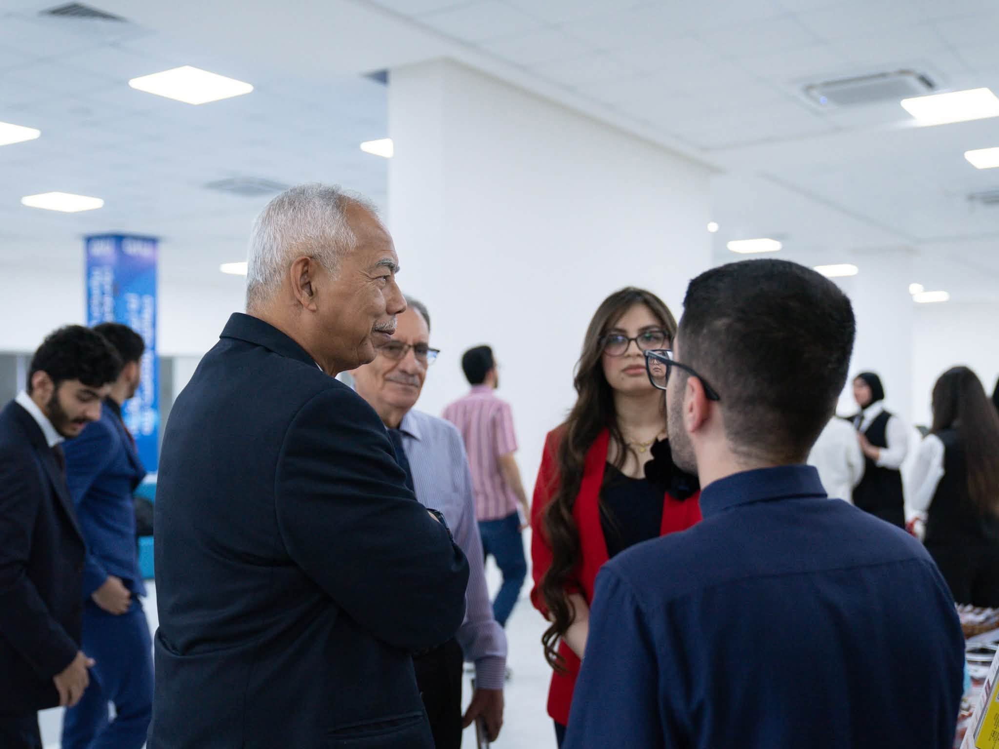 Faculty of Dentistry Hosts Case-Based Learning (CBL) Poster Presentation